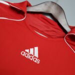 Liverpool Maillot Rétro 06/07 - Image 2