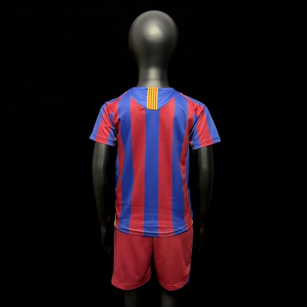 Barcelona Retro Jersey 05/06 - Child - Image 2