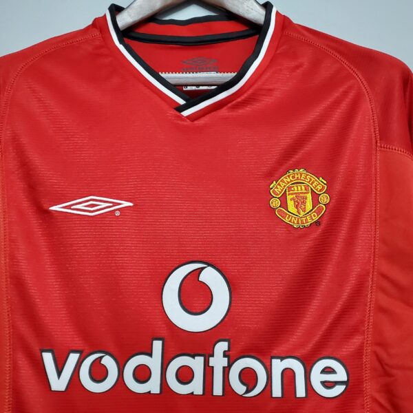 Manchester United Retro Jersey 00/01 - Image 5