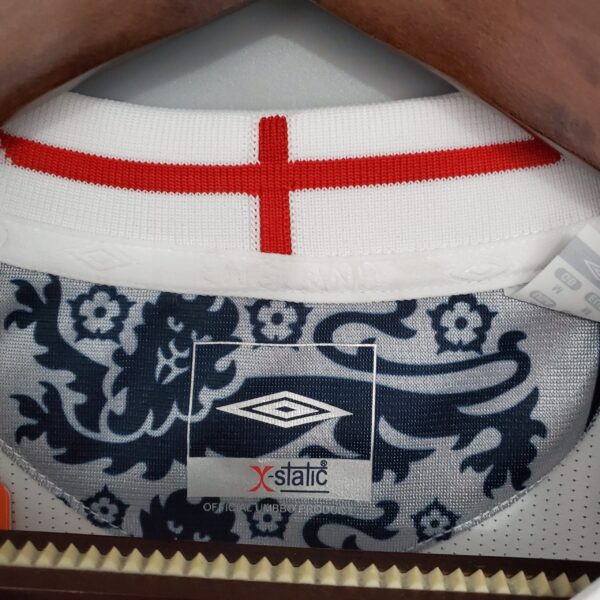 Angleterre Maillot Rétro 2006 - Image 8