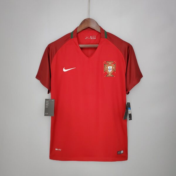 Portugal Maillot Rétro 2016 - Image 1