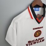 Manchester United Retro Jersey 96/97 - Image 2