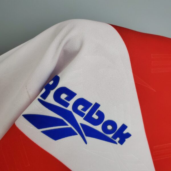 Chile Retro Jersey 1998 - Image 8